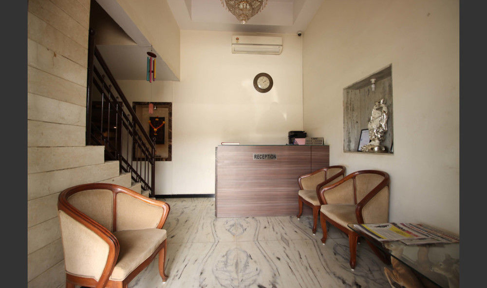 Hotel Q Deck Mumbai Dış mekan fotoğraf