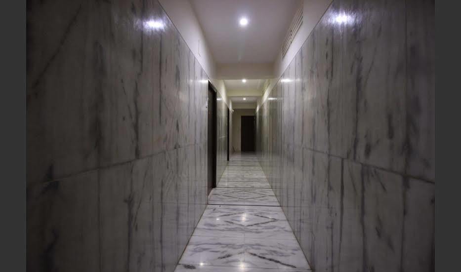 Hotel Q Deck Mumbai Dış mekan fotoğraf